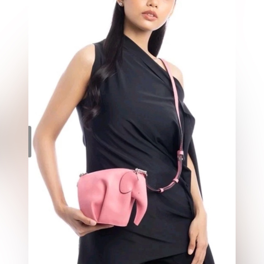 Loewe Bag Elephant Leather Authentic Shoulder Crossbody Bag Fuchsia Pink